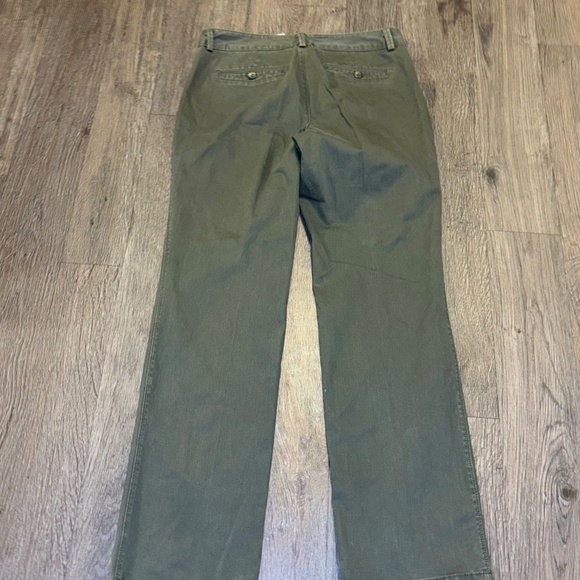 Dockers size 8 olive green pants - Picture 6 of 7